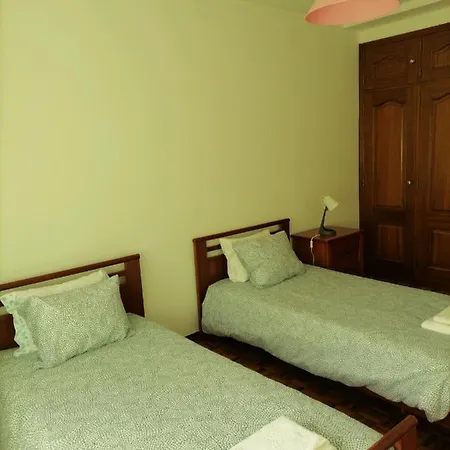 Apartment Casa Da Gloria Maceira (Lisbon)